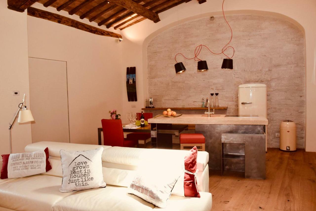 Locanda della Scala San Quirico dʼOrcia Esterno foto